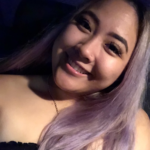 Meet your Posher, Pauline - Picture 1 of 1